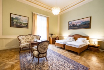 Vila-Lanna-2025-LQ-50