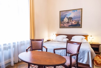 Vila-Lanna-2025-LQ-55