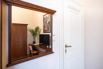 Vila-Lanna-2025-LQ-57