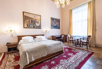 Vila-Lanna-2025-LQ-62